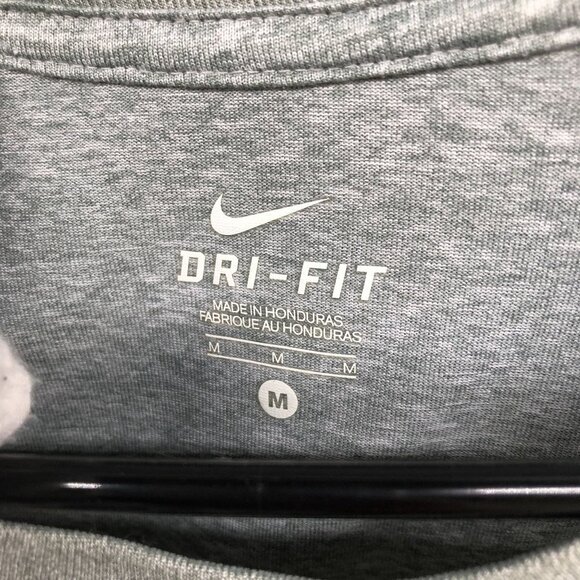 Nike Active T Shirt Womens M Short Sleeve Crewneck Dri-Fit Gym Running Workout - Picture 7 of 11